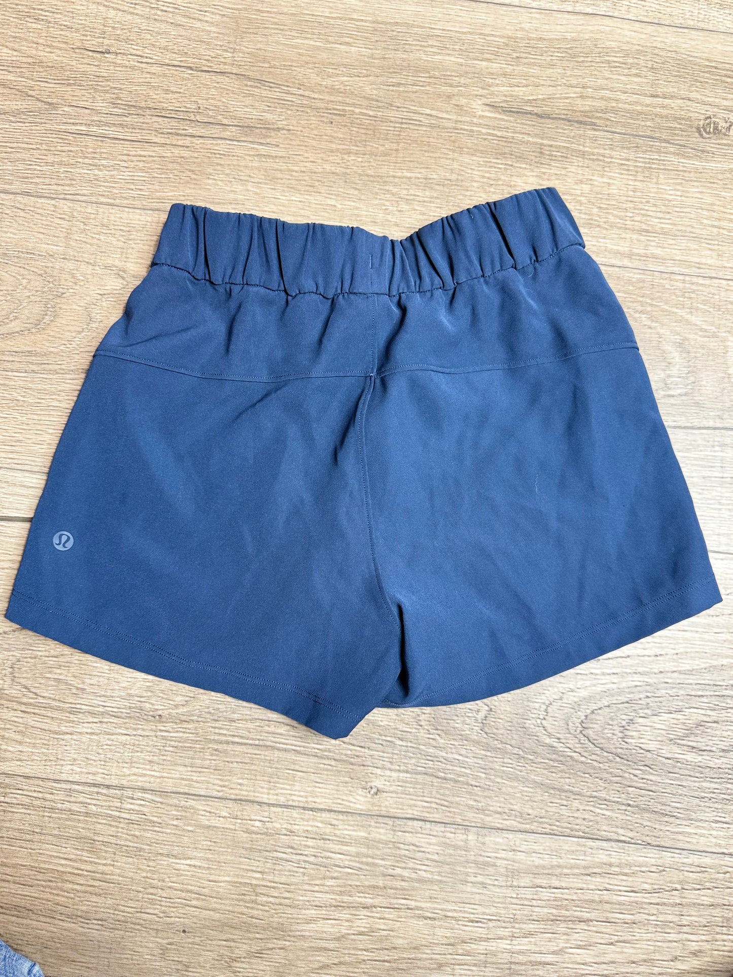 On The Fly Short *Woven *2.5” *SIZE 2