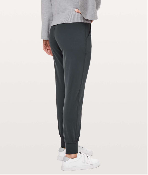 Align Jogger *28