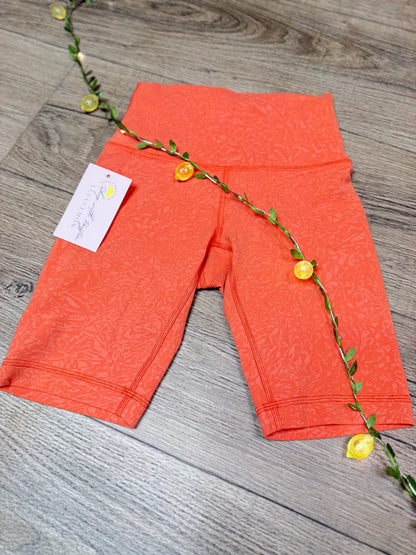 Wunder Train High Rise Short 8" *SIZE 2