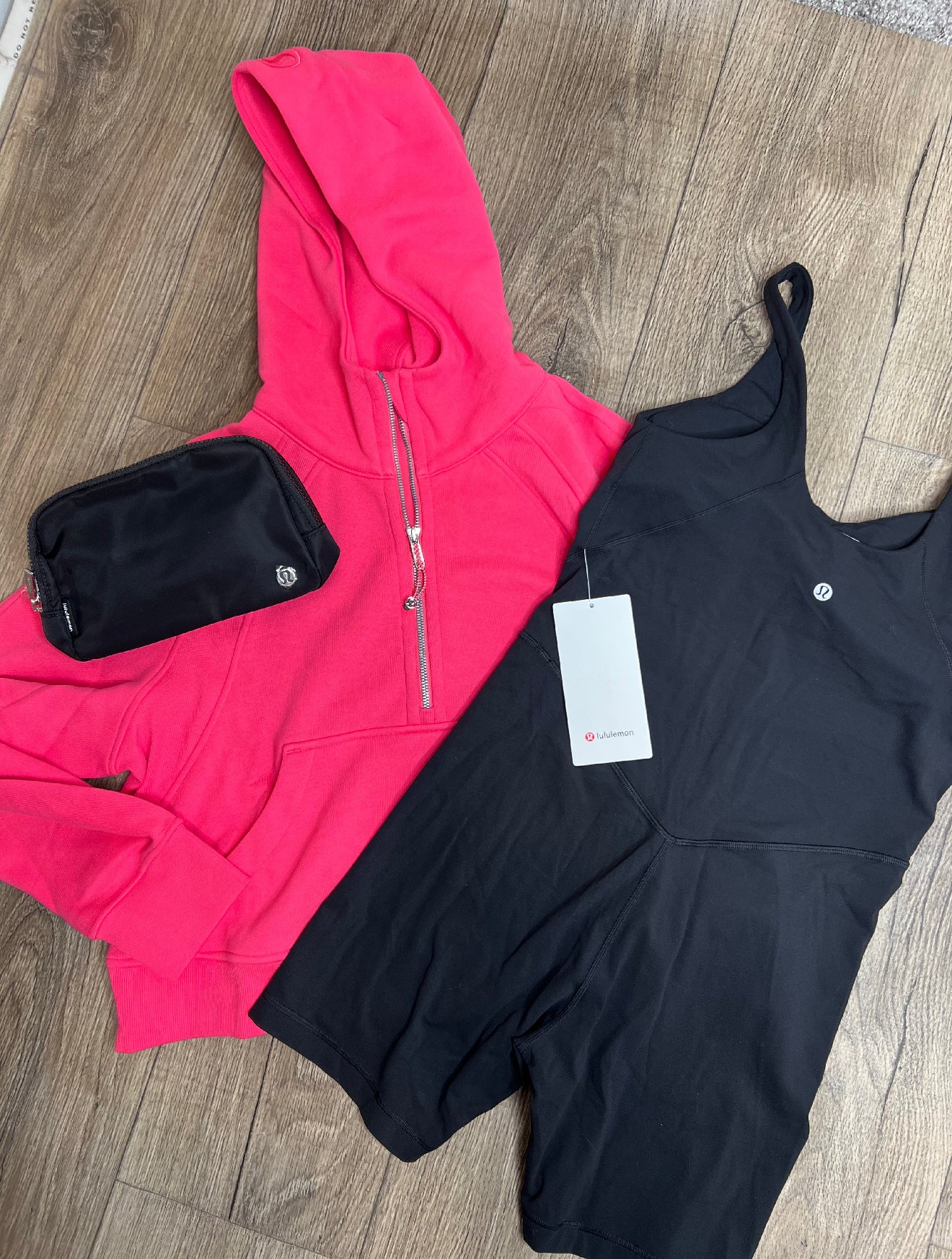 Align Bodysuit 6” *Size 4