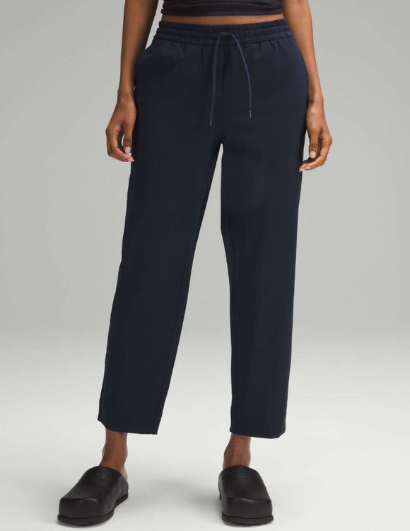 Tapered-Leg Pant *NEW