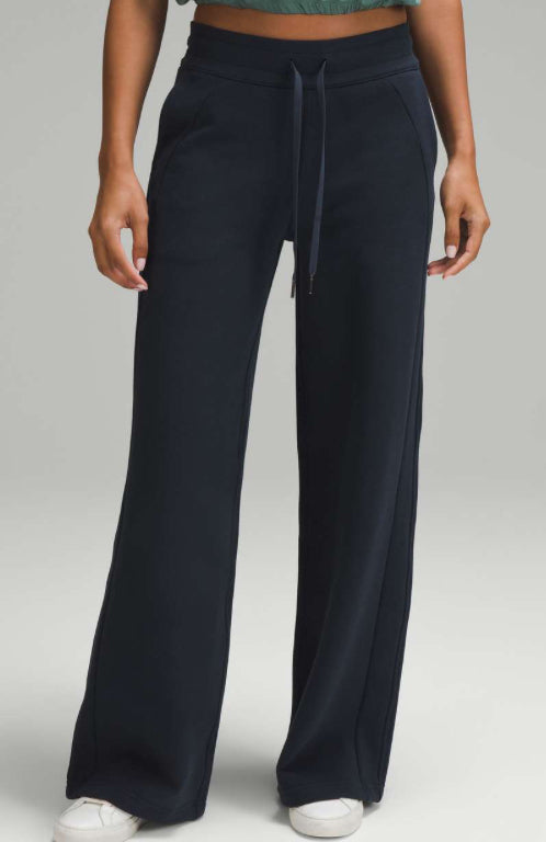 Scuba Mid-Rise Wide-Leg Pant