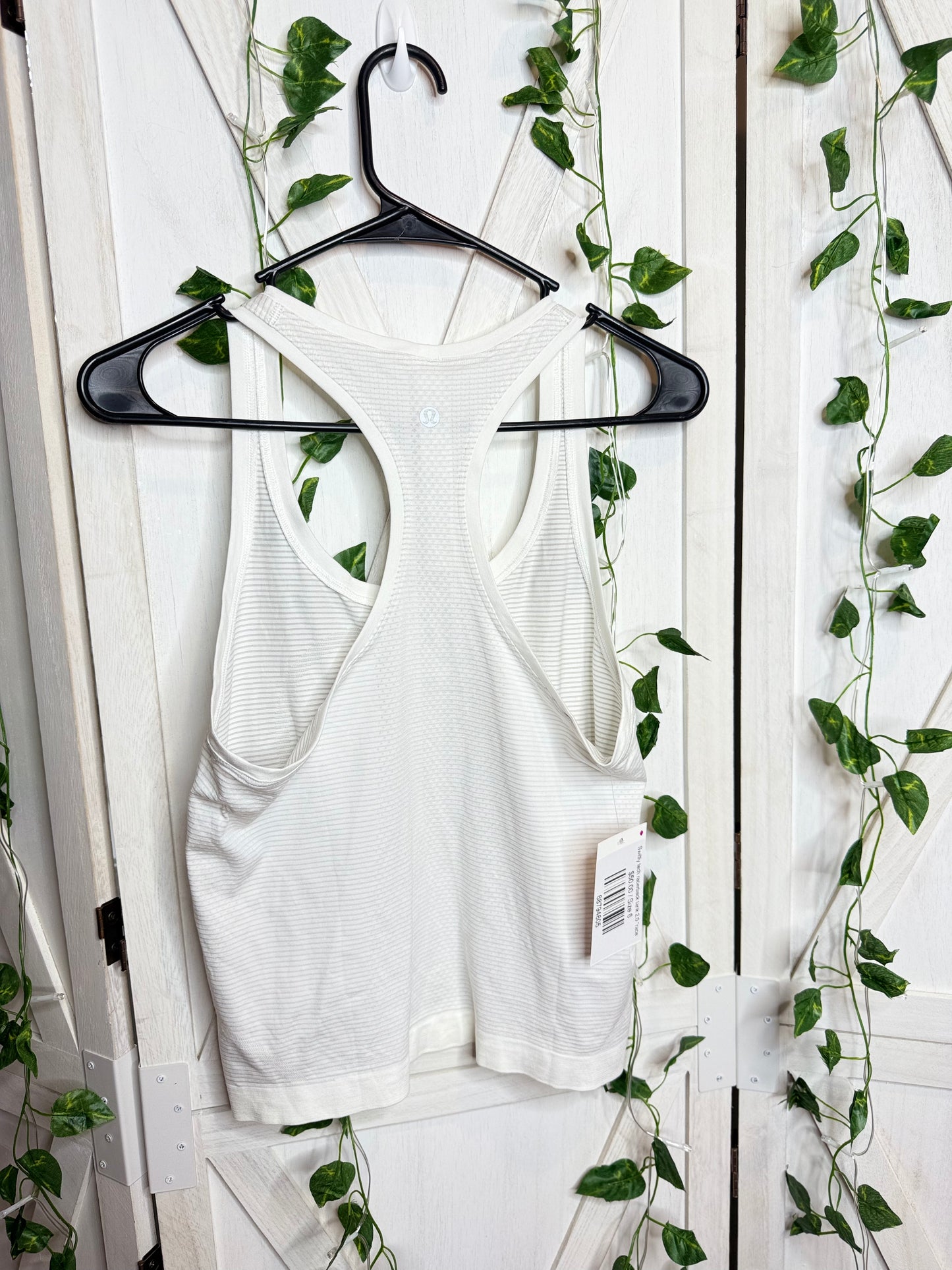 Swiftly tech racerback tank 2.0 *race* SIZE 6