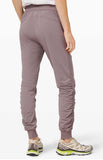 Lululemon Beyond the Studio Jogger *SIZE 4