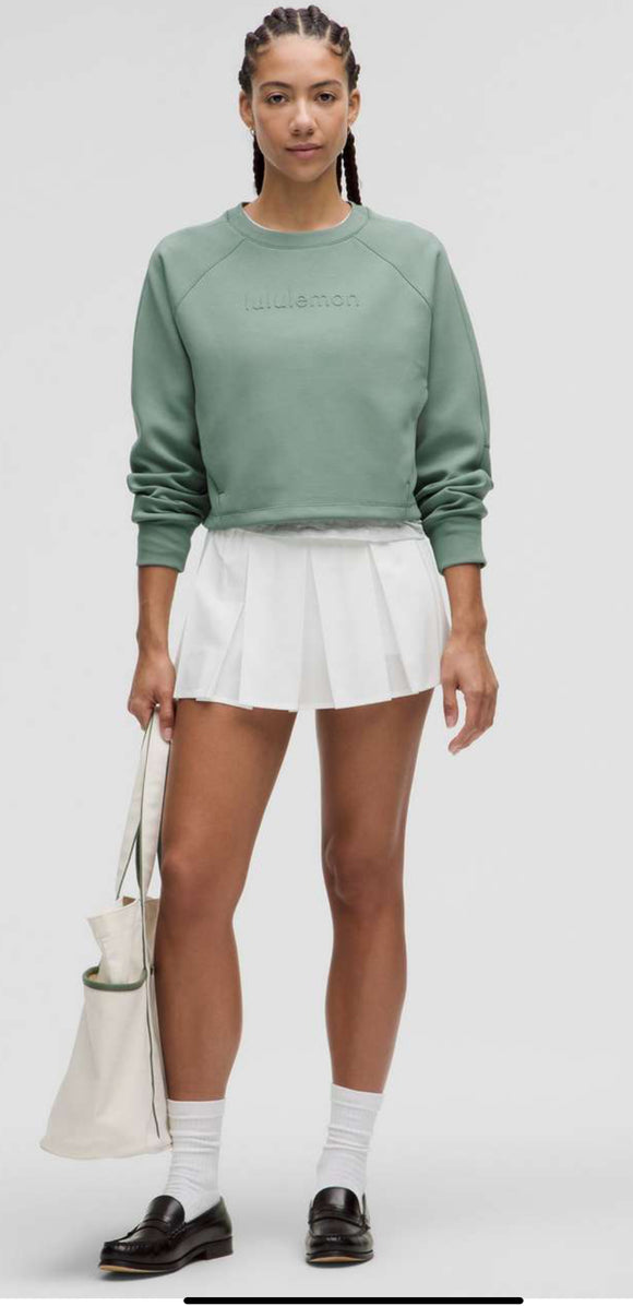 Smooth spacer cropped pullover * SIZE 6