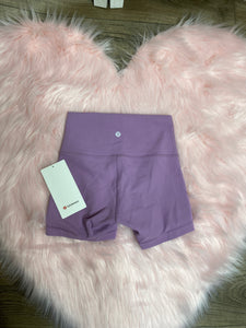 Wunder train HR short 4” *SIZE  4