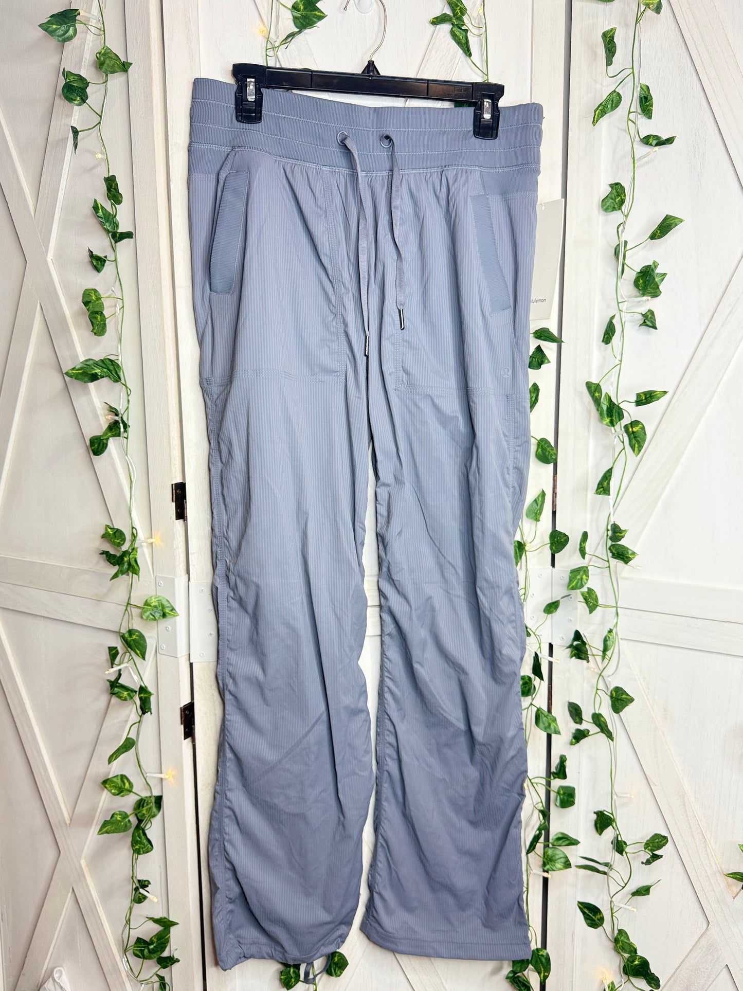 Lululemon Dance Studio Mid-Rise Pant *Regular *SIZE 8