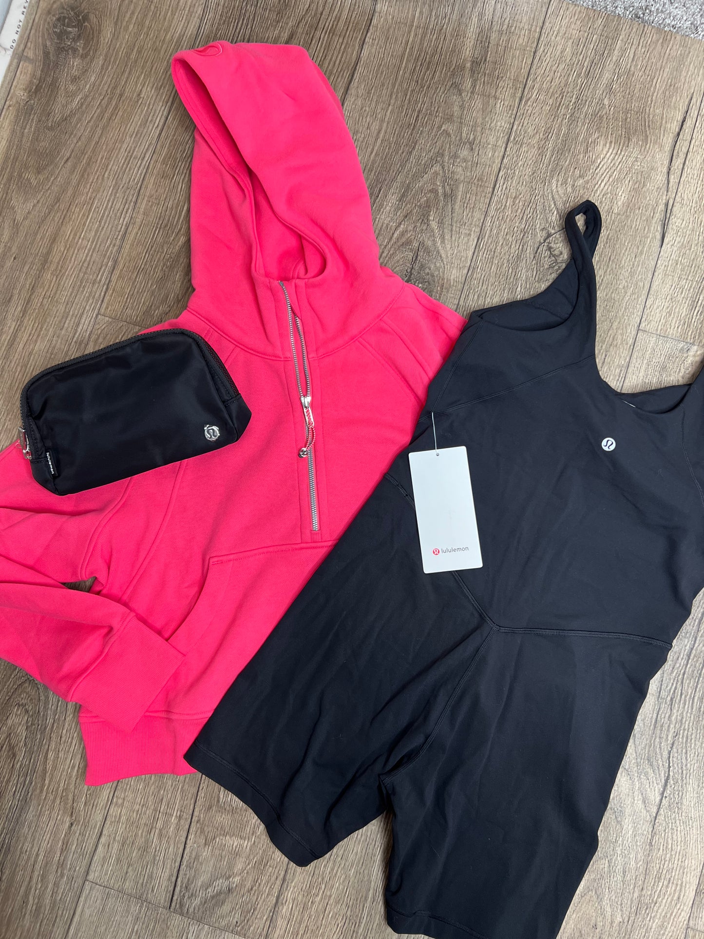 Align Bodysuit 6” SIZE 4