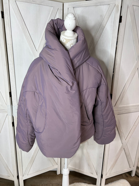 Hooded insulated wrap *SIZE 6