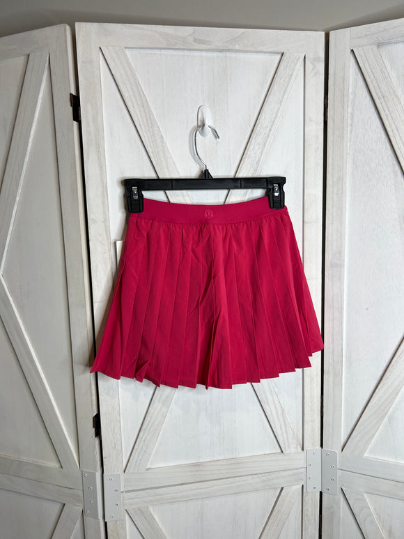 HR pleated tennis skirt