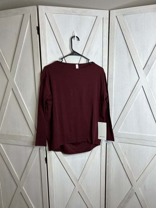 Back in action long sleeve *nulu *SIZE 2