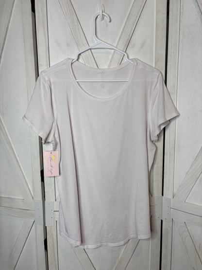 Love tee shirt small hole *SIZE 8