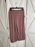 Wide-Leg HR  Crop 19" NEW