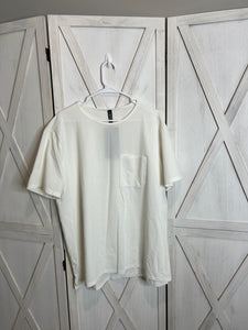 Chest pocket relaxed fit T