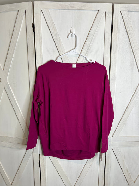 Back in action long sleeve *nulu *SIZE 4