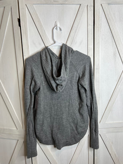 Lululemon sweater *SIZE 6
