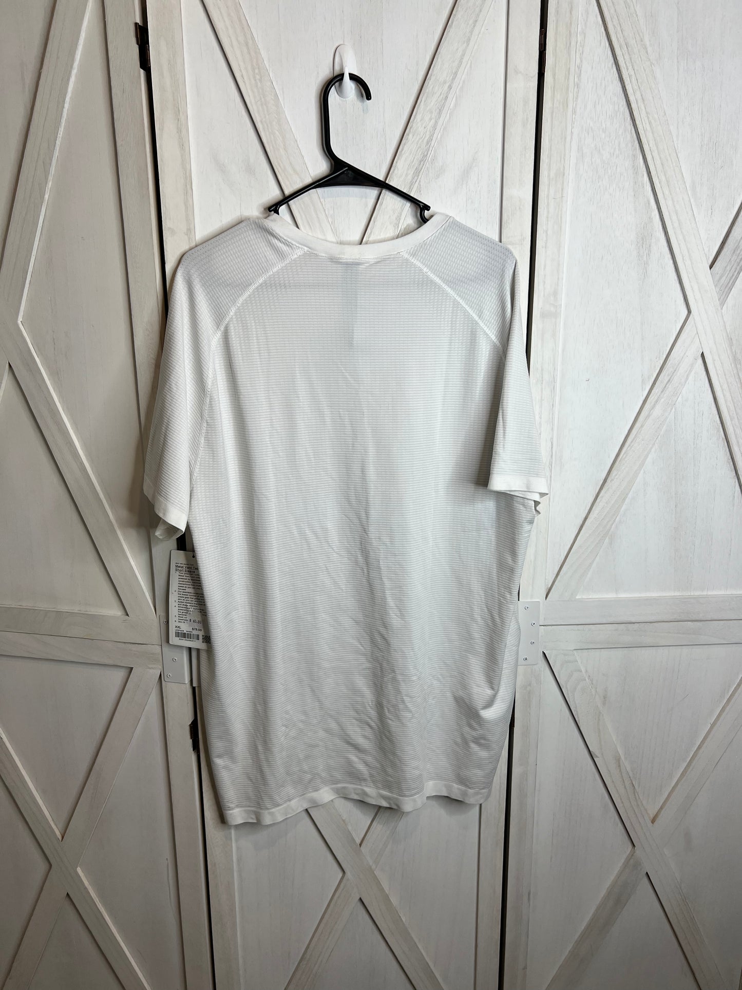 Metal vent tech short sleeve *SIZE XXL