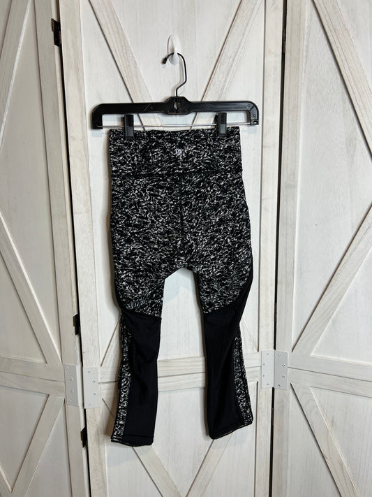 Lululemon Leggings (19”) *SIZE 2