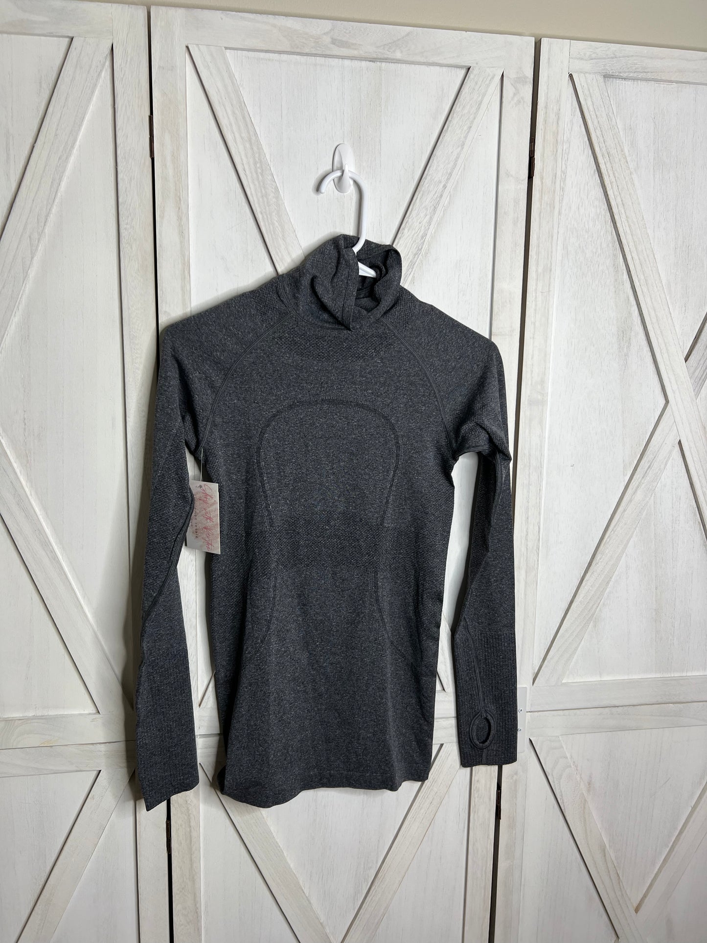 Swiftly turtleneck *SIZE 4