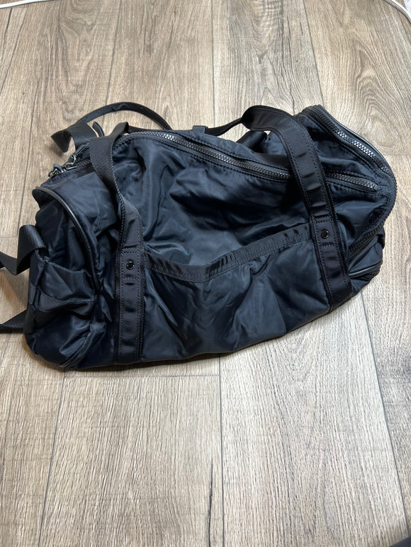 lululemon duffle bag