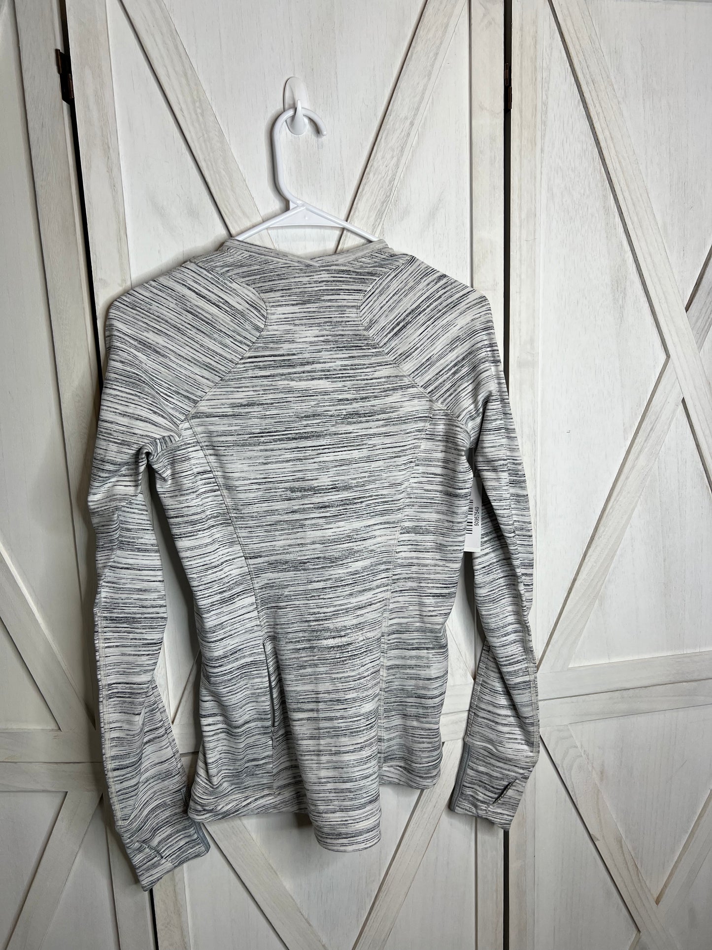 Lululemon long sleeve *SIZE 8