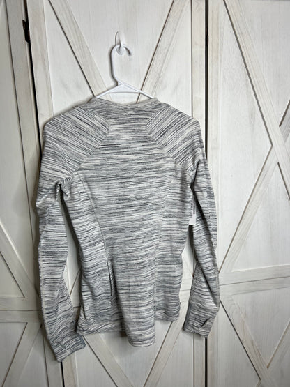 Lululemon long sleeve *SIZE 8