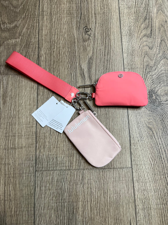 Dual pouch wristlet