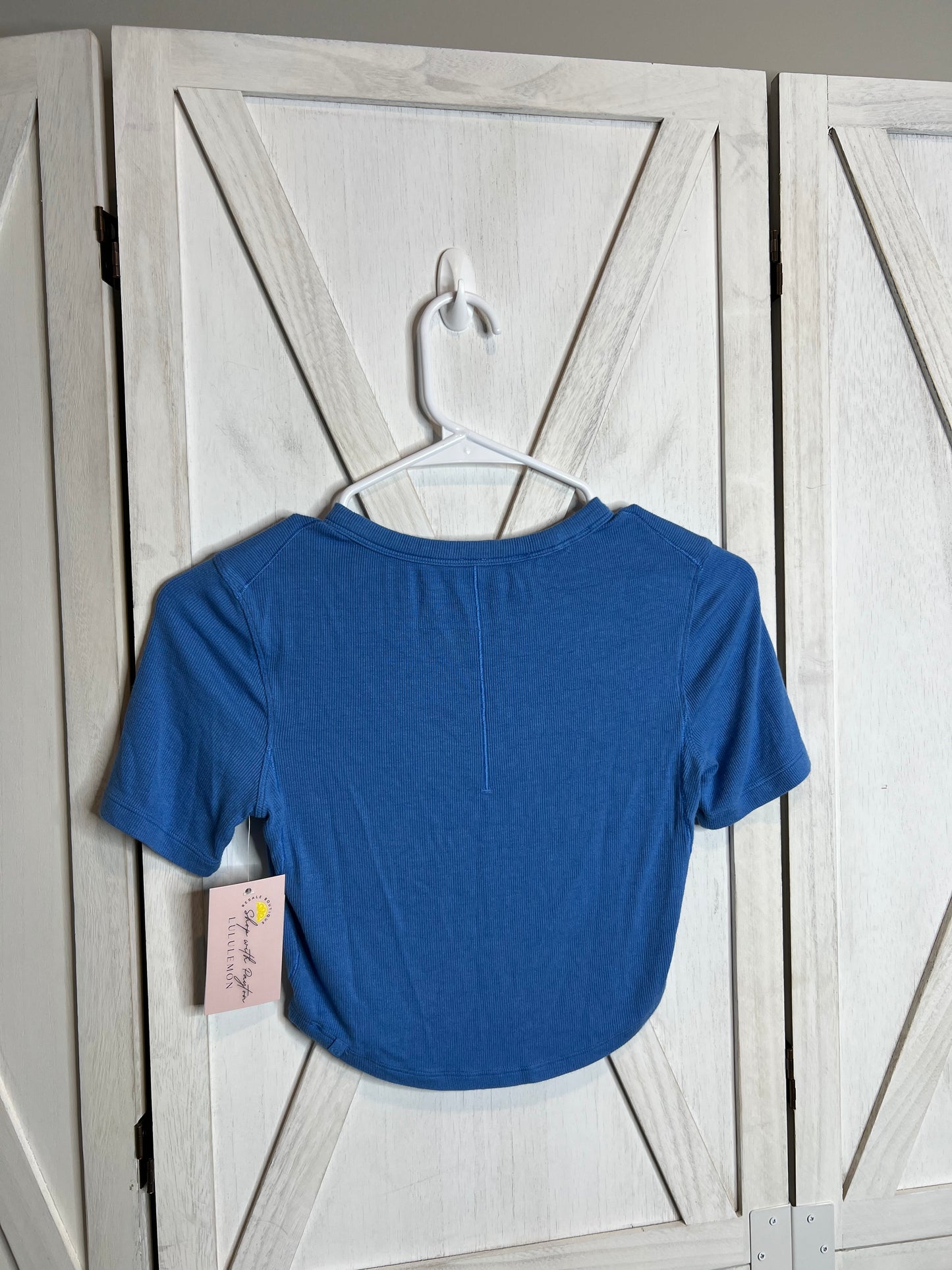 Hold tight cropped T-shirt *SIZE 4