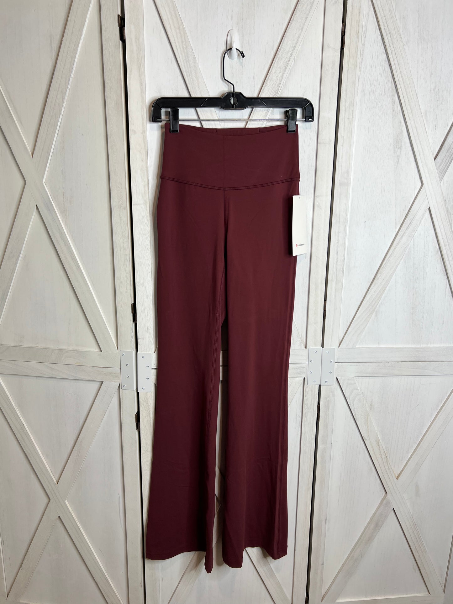Groove SHR nulu flared pant *regular* SIZE 4 • 8