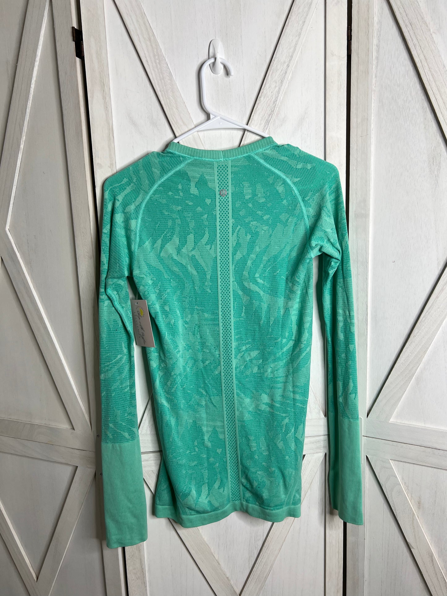 swiftly long sleeve *SIZE 6