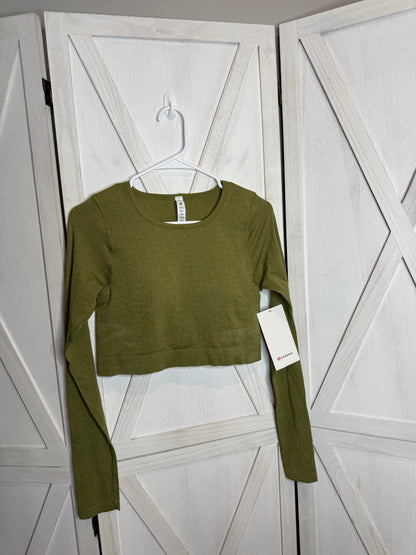 Ebb to street long sleeve *SIZE 8