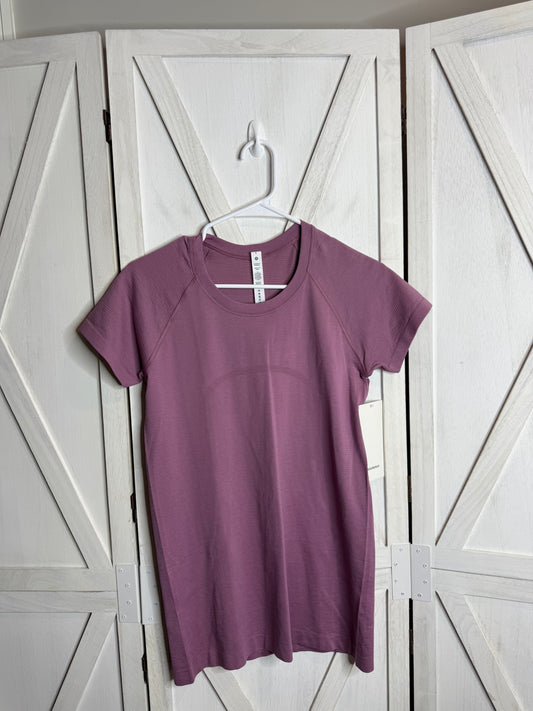 Swiftly Tech Short Sleeve 2.0 *SIZE 8