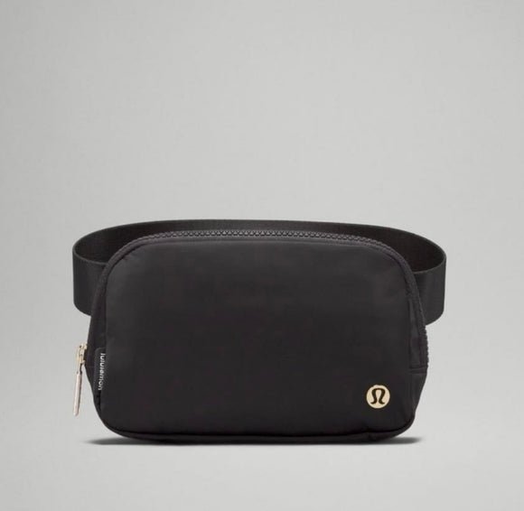 Lululemon belt bag