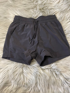 Lululemon spring break away short